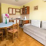 Lejlighed Nikol-2 By Interhome Crikvenica