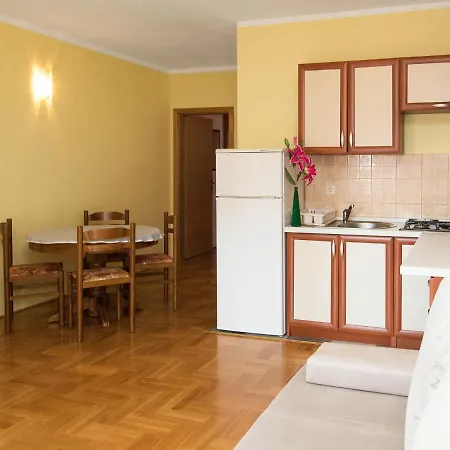 Apartment Nikol - Ckv121 By Interhome Crikvenica