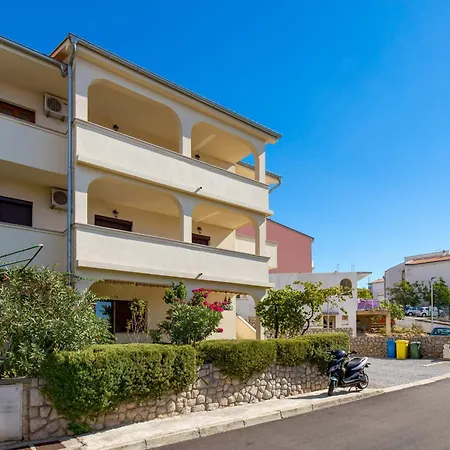Nikol-2 By Interhome Apartament Crikvenica